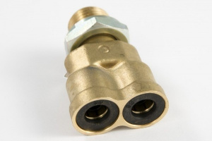Фитинг (тройник) 12-12хМ22х1,5 (CAMOZZI) 45104-3506108-0085